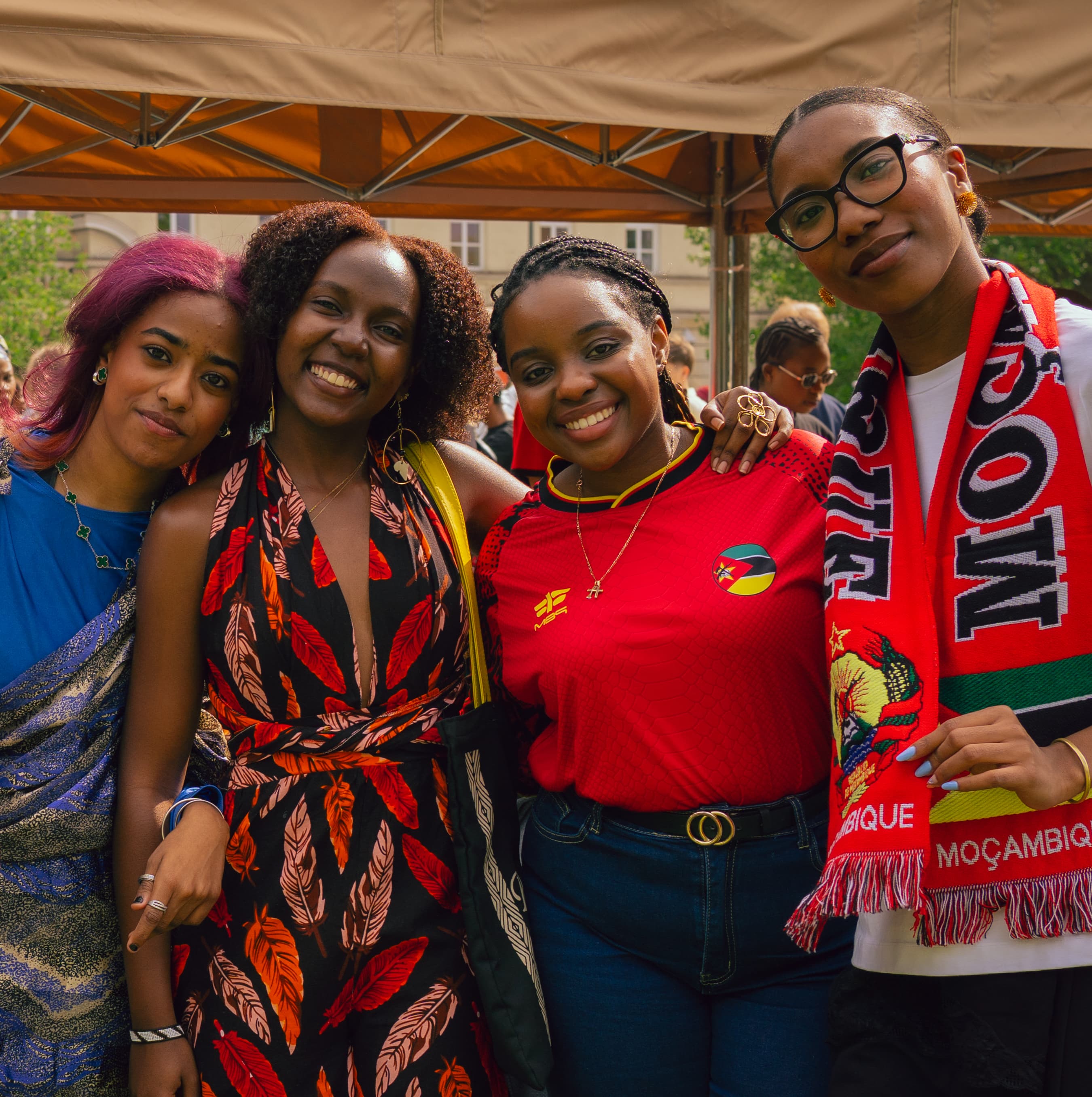 Comunidade Xidjumba reunida num evento